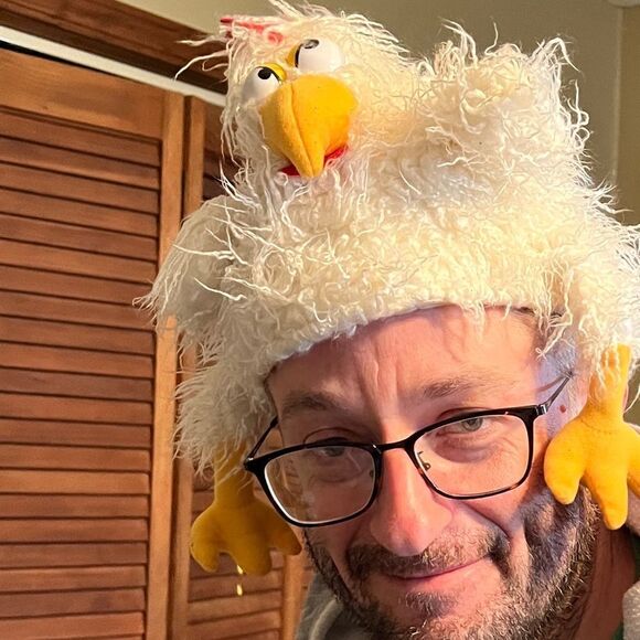 Elope The Clucker Hat nwot - Picture 2 of 8